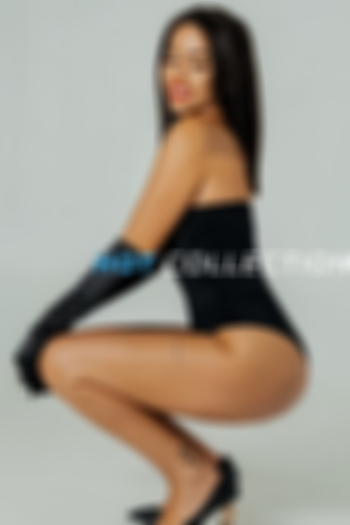 Brown  hair london escort Charoite located in Earl's Court picture 5
