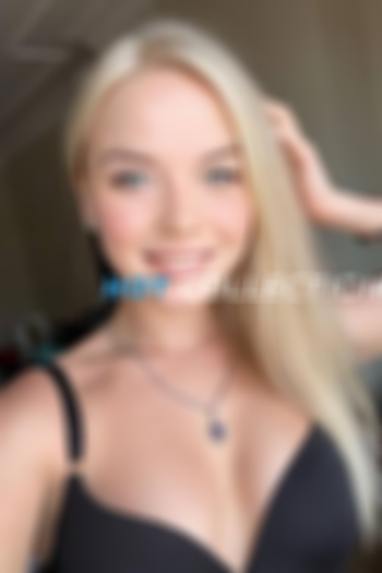 Blonde hair london escort Avocado located in Earl's Court picture 0