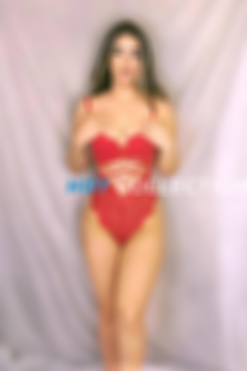Brown  hair london escort Cappy located in South Kensington picture 7