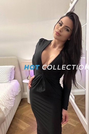 Brown  hair london escort Maple located in Knightsbridge picture 1