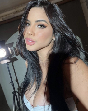 Brown hair london escort Bingo located in West Kensington