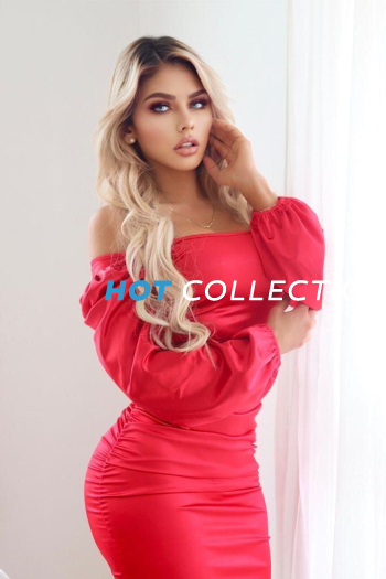 Blonde  hair london escort Valentina located in Canary Wharf picture 1