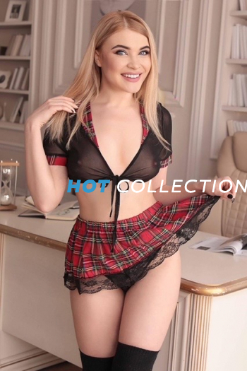 Blonde hair london escort Lera located in Earl's Court picture 12